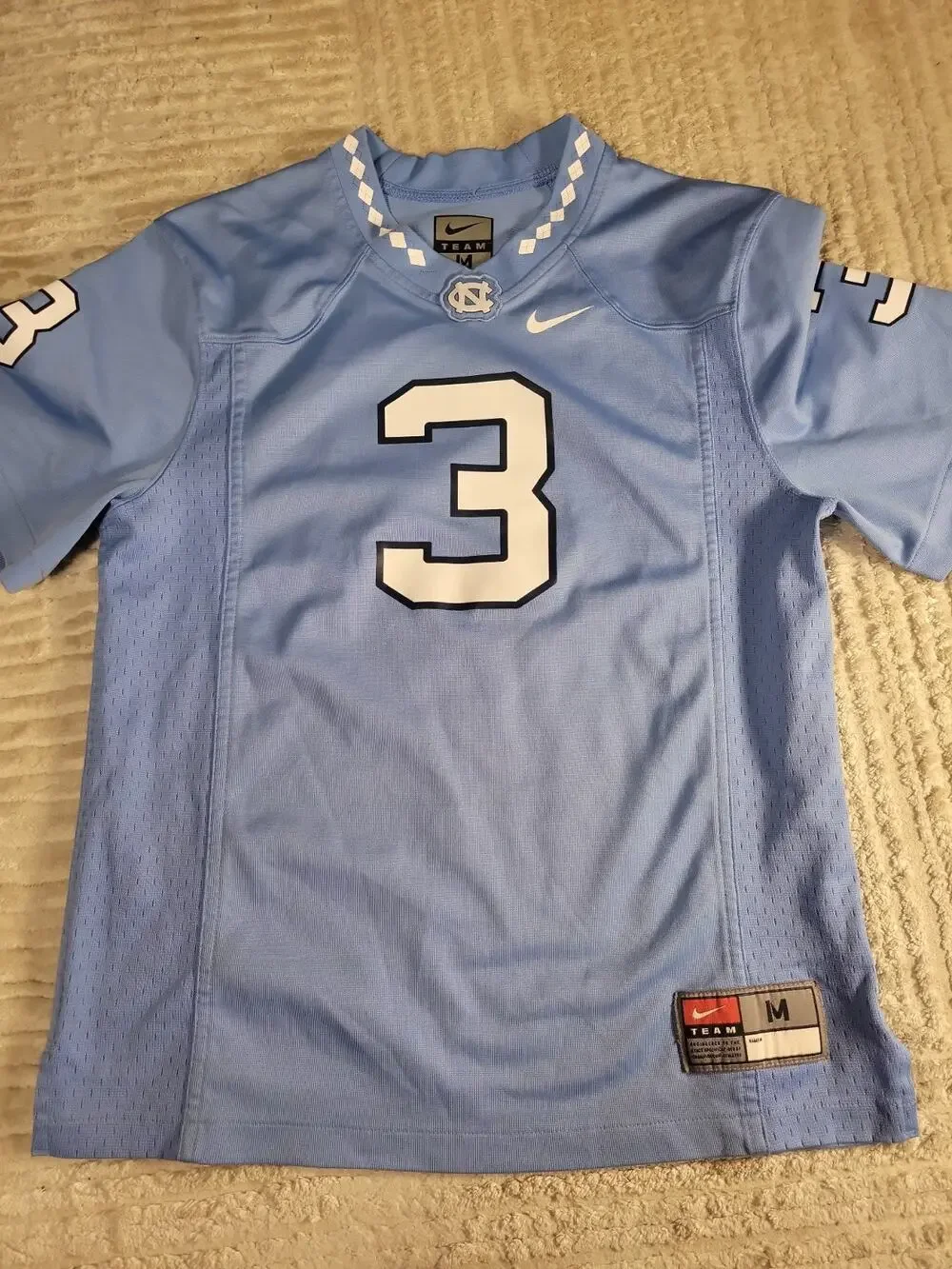 Nike North Carolina Tarheels Jersey Youth Size Medium NCAA College Football